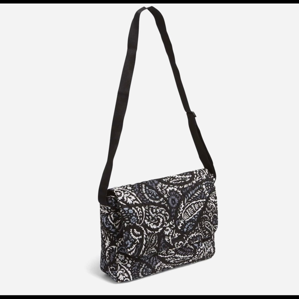 Vera Bradley messenger bag